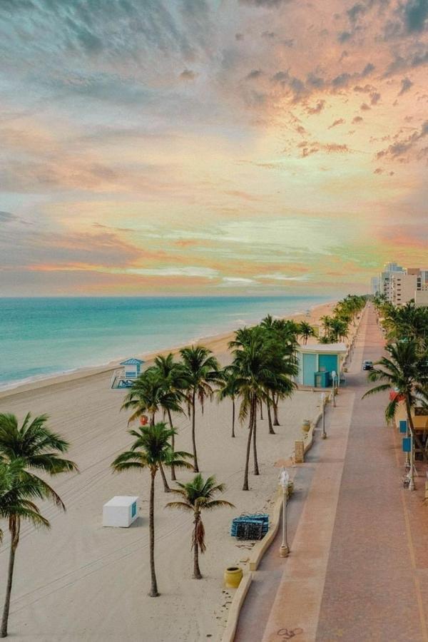 West Lake Park Holiday Retreat Dania Beach ハリウッド エクステリア 写真
