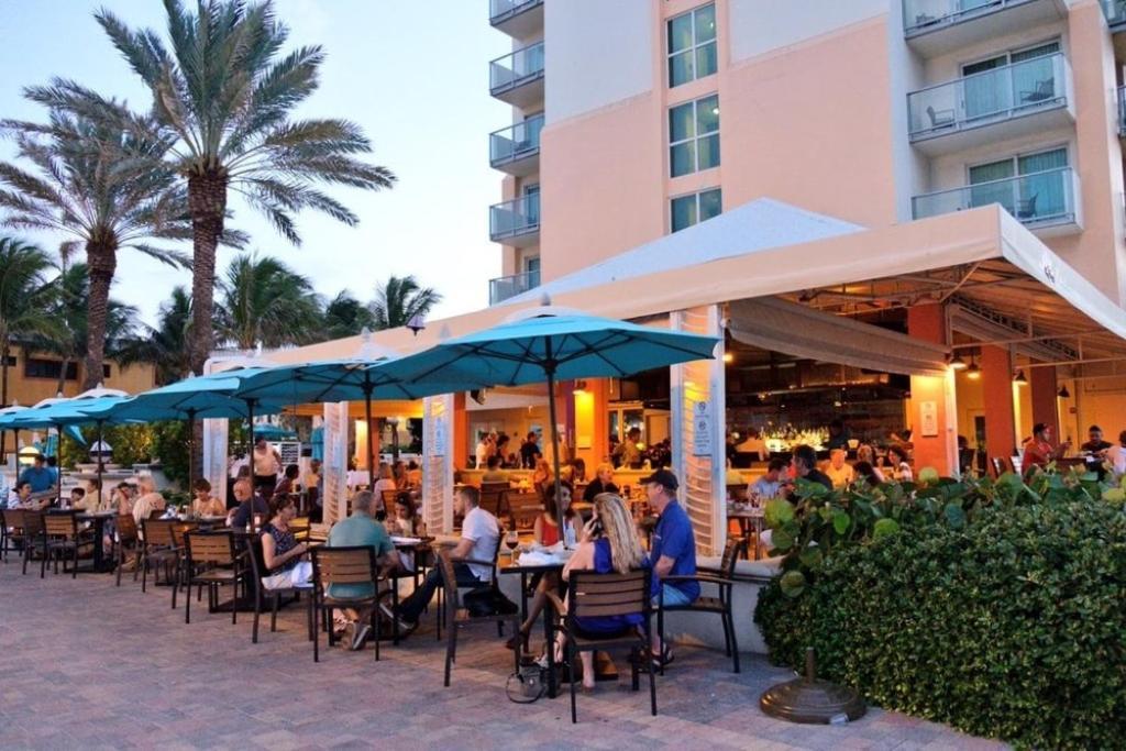 West Lake Park Holiday Retreat Dania Beach ハリウッド エクステリア 写真