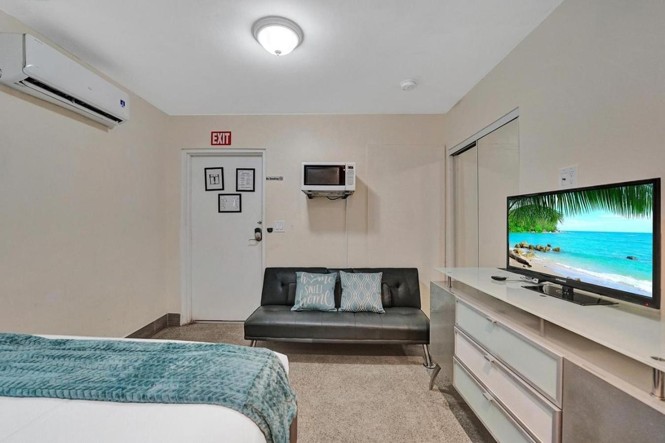 West Lake Park Holiday Retreat Dania Beach ハリウッド エクステリア 写真
