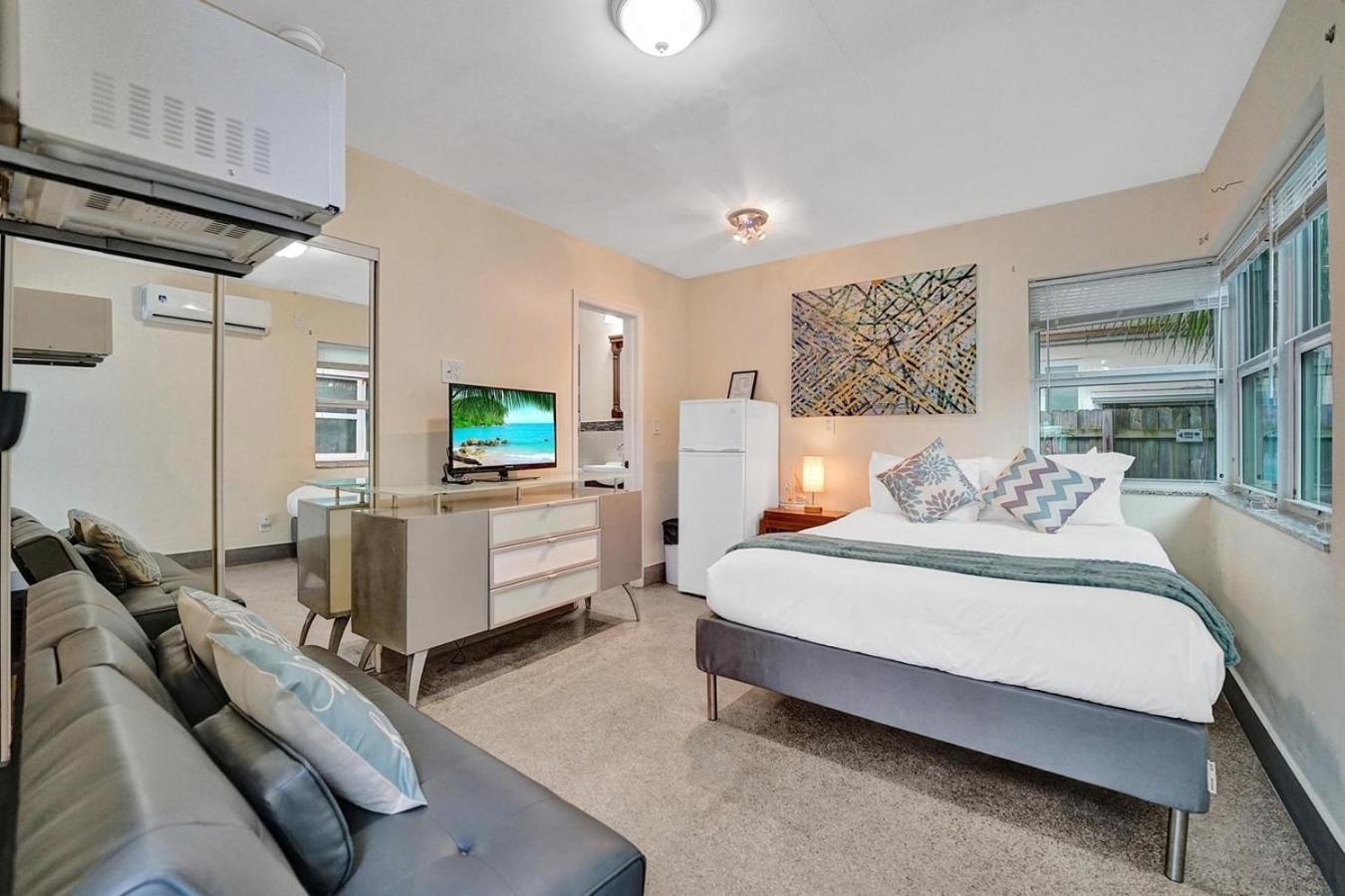 West Lake Park Holiday Retreat Dania Beach ハリウッド エクステリア 写真
