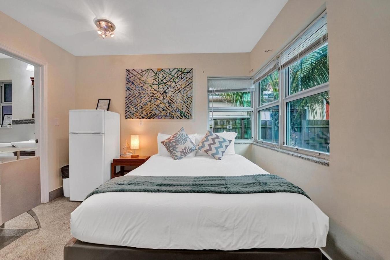 West Lake Park Holiday Retreat Dania Beach ハリウッド エクステリア 写真